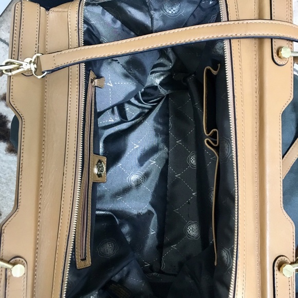 Vince Camuto Satchel - Real Leather Calf-Hide - Picture 7 of 8